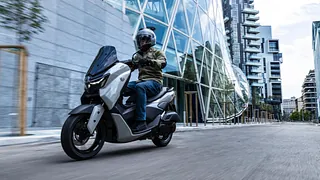 Motorista Yamaha