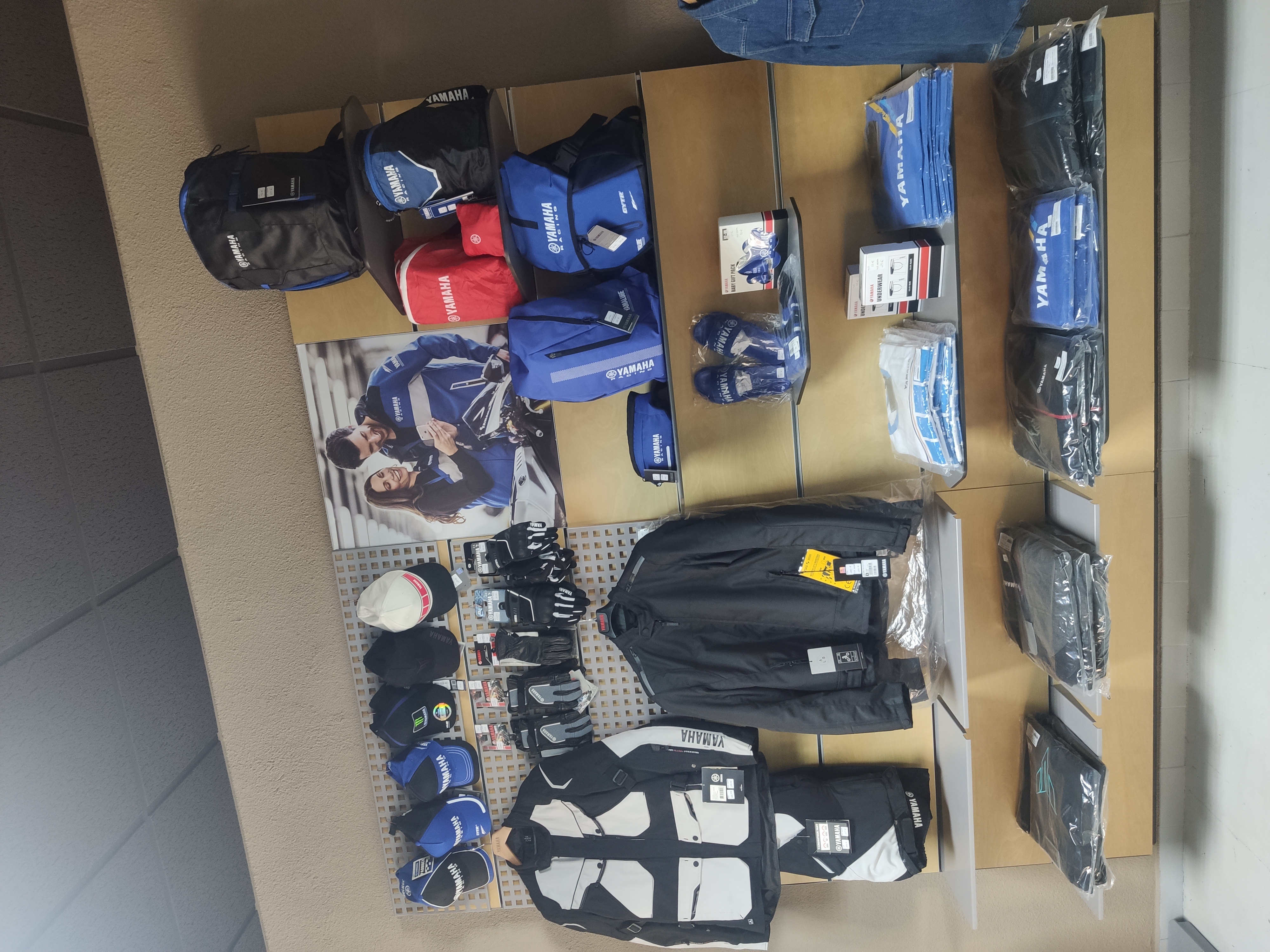 Motos Pedro C.B. accesorios